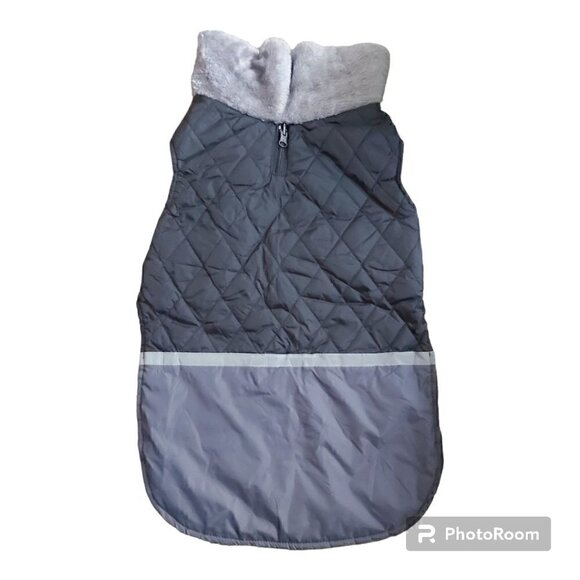 Nwot Gray With Faux Fur Trim 100% Polyester Quilted Winter Dog Coat - Size XL - Picture 1 of 5